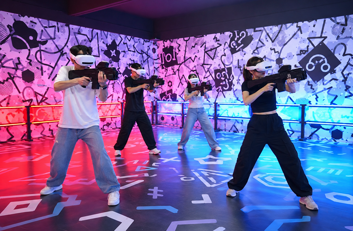 VR真人CS馆适合哪些客户？沉浸式枪战新业态火爆刷屏年轻休闲圈新闻封面